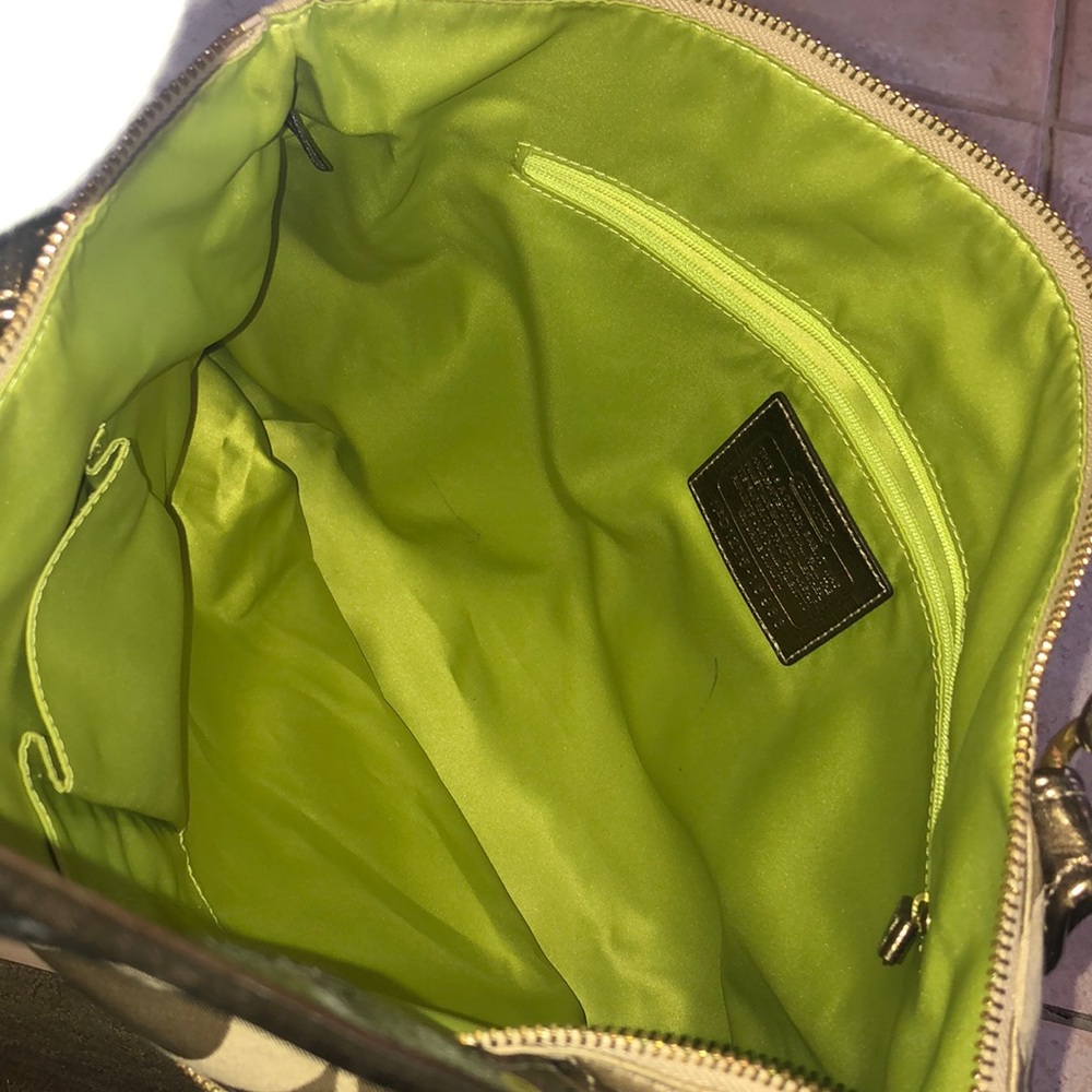 Coach tote - Picture 3 of 4
